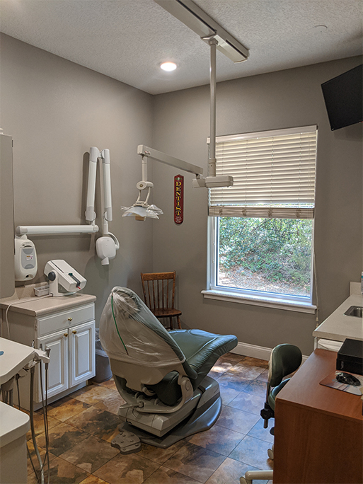 Mount Dora dental office treatment room